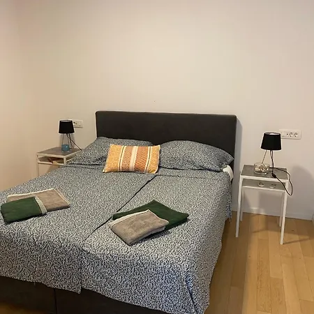 Hvar Cricket House Pakleni Island * Hvar Town