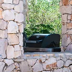 Hvar Cricket House Pakleni Island וילה חוואר