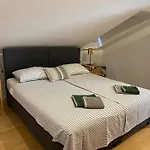 Hvar Cricket House Pakleni Island