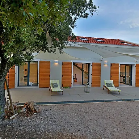Villa Hvar Cricket House Pakleni Island *