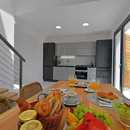 וילה Hvar Cricket House Pakleni Island חוואר