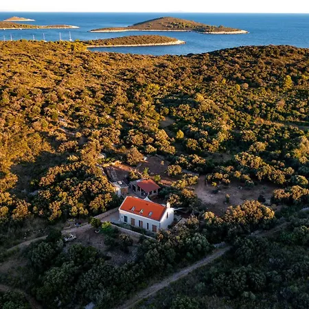 Hvar Cricket House Pakleni Island * 흐바르