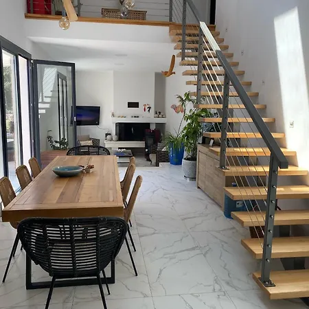 Hvar Cricket House Pakleni Island فيلة *