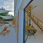 Hvar Cricket House Pakleni Island *