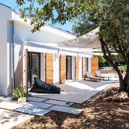 Hvar Cricket House Pakleni Island