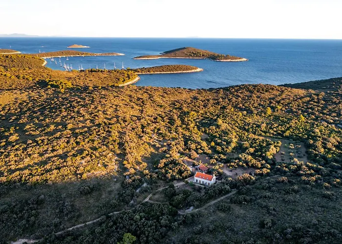 Hvar Cricket House Pakleni Island